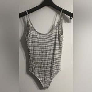 Zara women’s bodysuit open back pull on sleeveless cream stripes. M
